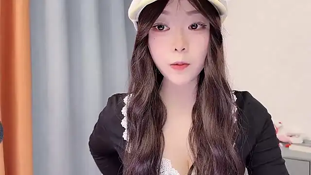 smalldaisy online show from March 16, 2026, 3:03 am