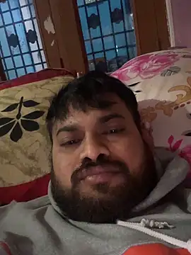 Snapshot of Sumiitt07 chatting on December 21, 2025, 10:39 am Sumiitt07 online show from December 21, 2025, 10:39 am