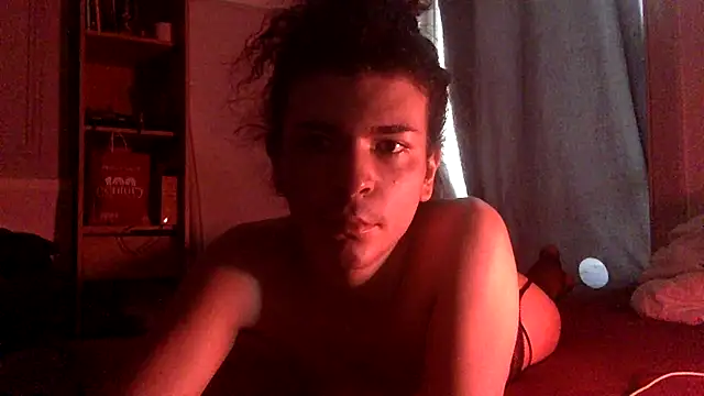 TheHellebora online show from December 21, 2025, 11:45 am