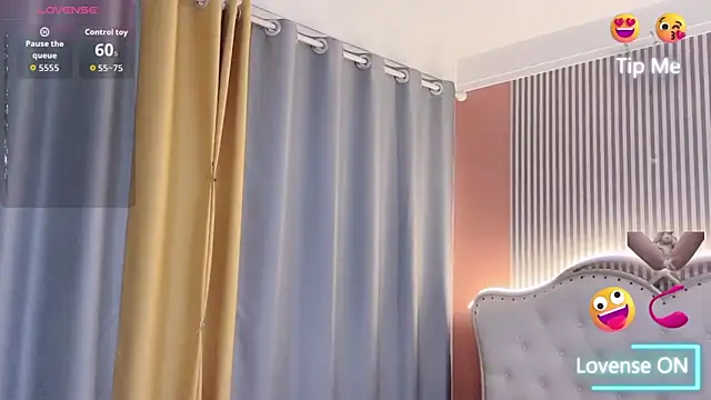 zhnmjx2025 online show from March 23, 2026, 2:17 pm