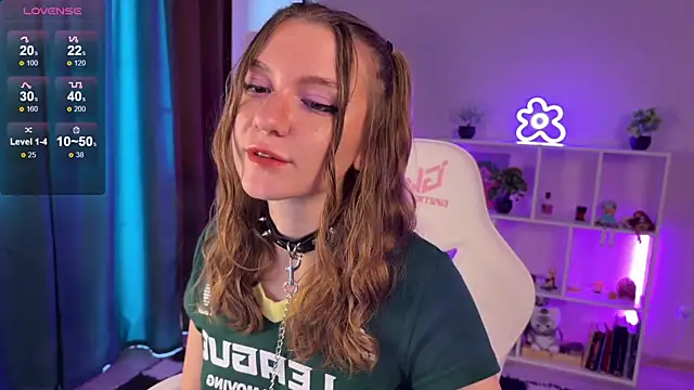 Snapshot of KellySunn chatting on June 12, 2026, 8:12 am KellySunn online show from June 12, 2026, 8:12 am
