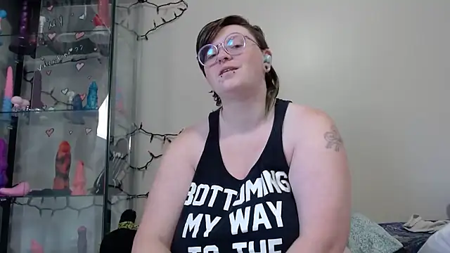 Snapshot of Pupghostt chatting on May 14, 2026, 3:09 pm Pupghostt online show from May 14, 2026, 3:09 pm