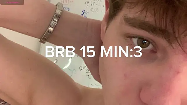 andyyzzz online show from January 11, 2026, 12:50 am