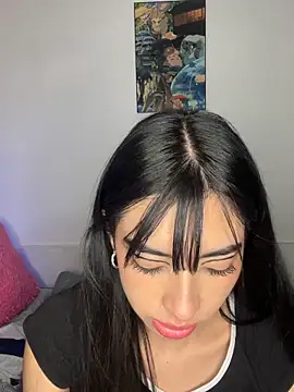 junorise23 online show from March 31, 2026, 5:53 am