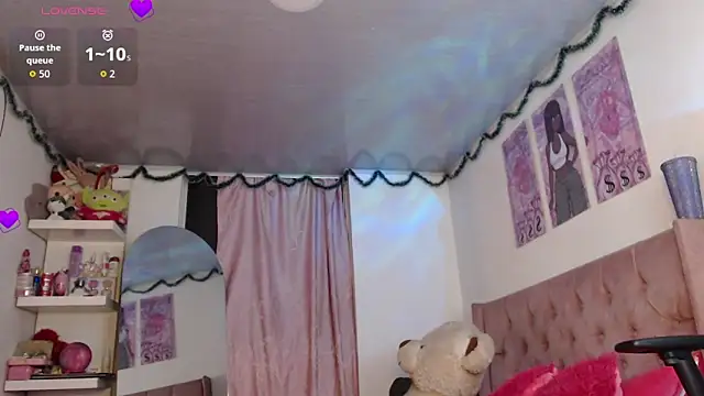 violett brown9 online show from May 8, 2026, 5:22 am