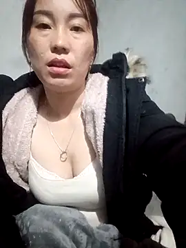 boiboi001 online show from February 17, 2026, 11:46 pm