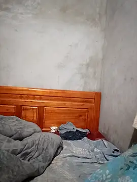 boiboi001 online show from February 13, 2026, 11:43 am