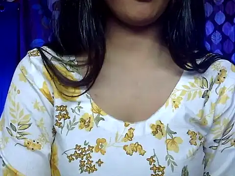 cute Dirty Diva online show from February 17, 2026, 2:58 pm