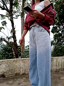 Snapshot of hangnga89 chatting on February 16, 2026, 12:09 am hangnga89 online show from February 16, 2026, 12:09 am