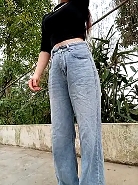 Snapshot of hangnga89 chatting on February 28, 2026, 12:32 am hangnga89 online show from February 28, 2026, 12:32 am