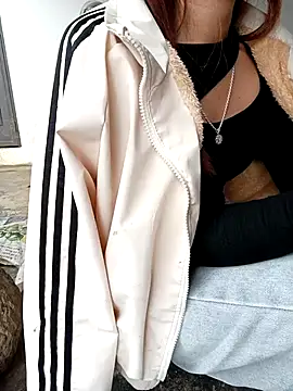 Snapshot of hangnga89 chatting on February 3, 2026, 6:22 am hangnga89 online show from February 3, 2026, 6:22 am