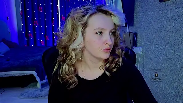 Snapshot of Eva_Vibe_ chatting on February 27, 2026, 4:56 am Eva Vibe online show from February 27, 2026, 4:56 am