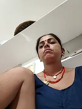 Mahima rani34 online show from June 26, 2026, 10:04 pm