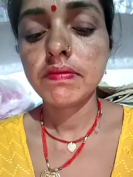 Snapshot of Mahima_rani34 chatting on May 15, 2026, 10:08 pm Mahima rani34 online show from May 15, 2026, 10:08 pm