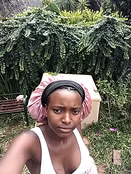 ShyNaughtyBabe online show from April 10, 2026, 9:16 am