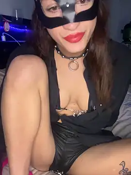 Snapshot of Missj_ chatting on December 20, 2025, 8:01 pm Missj online show from December 20, 2025, 8:01 pm