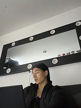 Ema Rose  online show from January 31, 2026, 7:12 pm