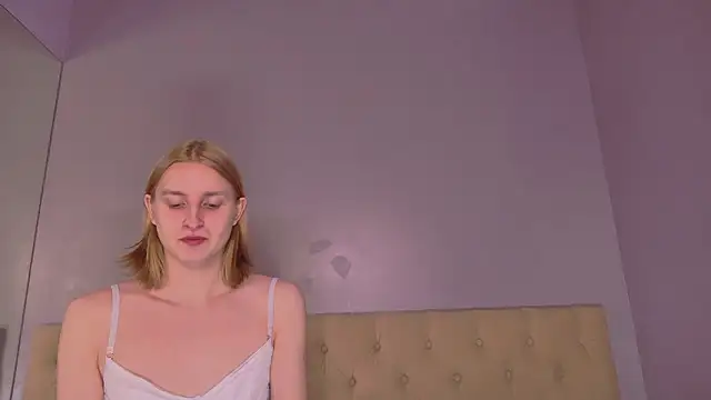 Cortie Crystal online show from January 8, 2026, 4:51 am