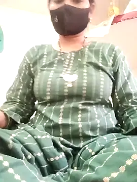 Snapshot of ritu7755 chatting on April 9, 2026, 6:19 am ritu7755 online show from April 9, 2026, 6:19 am