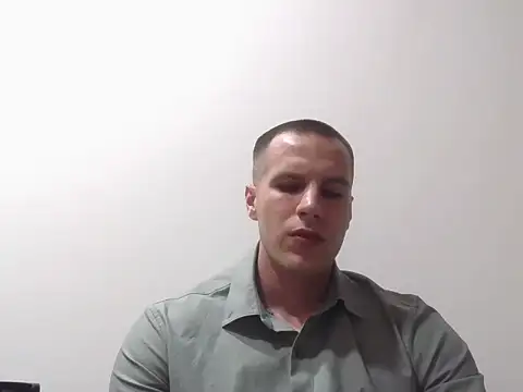 makeyousquirt123456 online show from December 21, 2025, 3:57 pm