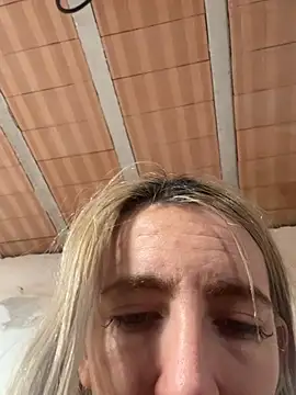 BarbieBlondieGirl online show from January 11, 2026, 11:28 am