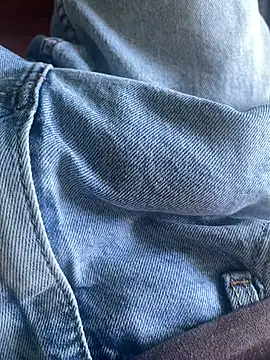 LittleGuy 2007 online show from April 6, 2026, 11:11 am