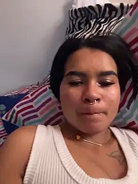 Snapshot of Chloe_cortes chatting on May 12, 2026, 12:22 pm Chloe cortes online show from May 12, 2026, 12:22 pm