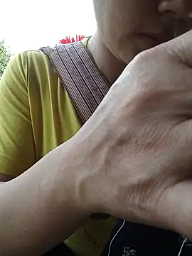 Snapshot of DIANAKUTE chatting on July 9, 2026, 9:32 am DIANAKUTE online show from July 9, 2026, 9:32 am