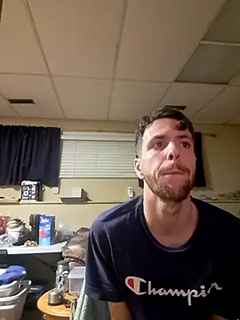 Snapshot of HungGuy1999 chatting on December 22, 2025, 4:45 am HungGuy1999 online show from December 22, 2025, 4:45 am