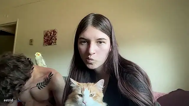Snapshot of AstridJenkins chatting on May 19, 2026, 11:34 pm AstridJenkins online show from May 19, 2026, 11:34 pm