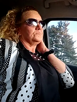 Snapshot of mspatience chatting on February 11, 2026, 11:04 pm mspatience online show from February 11, 2026, 11:04 pm