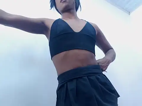 latina ts july online show from April 16, 2026, 7:47 pm