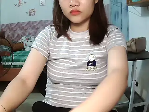 hana ssexy online show from May 19, 2026, 3:41 pm