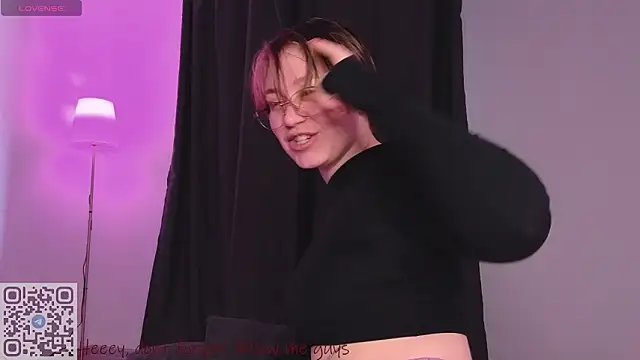 starsonthesky online show from March 24, 2026, 7:19 am