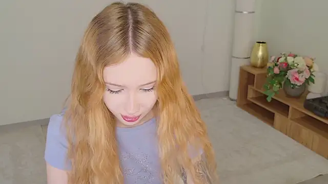 Zoe  Page online show from February 5, 2026, 2:24 pm