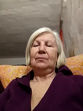 Snapshot of KlaudiaDarling chatting on February 23, 2026, 5:02 pm KlaudiaDarling online show from February 23, 2026, 5:02 pm