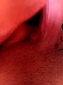 Daniel918478 online show from December 22, 2025, 9:37 pm