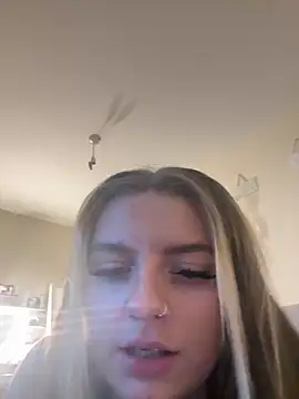 Lola-rosexx online show from January 7, 2026, 8:36 pm