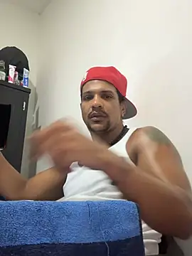 Snapshot of bigdick211292 chatting on July 16, 2026, 6:49 pm bigdick211292 online show from July 16, 2026, 6:49 pm