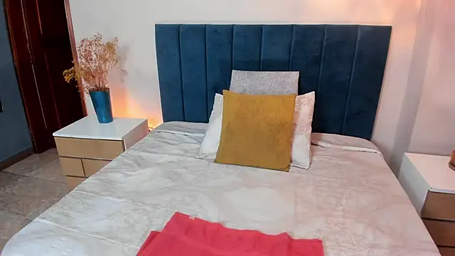 Snapshot of MiaaHarperr chatting on February 28, 2026, 12:54 am MiaaHarperr online show from February 28, 2026, 12:54 am