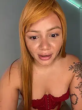 Snapshot of Isisbennett chatting on March 31, 2026, 4:42 pm Isisbennett online show from March 31, 2026, 4:42 pm