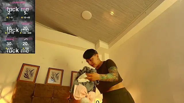 kat paradise online show from April 2, 2026, 11:50 am