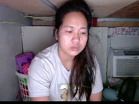 HottiesAsianAriane online show from May 19, 2026, 6:59 pm