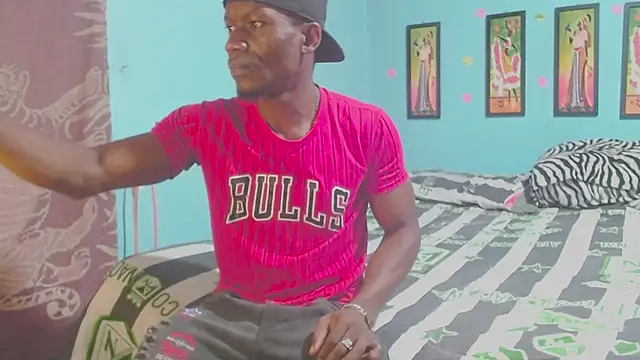 Snapshot of miltonjjakee chatting on February 28, 2026, 9:36 pm miltonjjakee online show from February 28, 2026, 9:36 pm