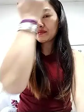 Lovephay8x online show from March 8, 2026, 3:21 am