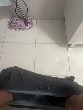 paco199923 online show from April 19, 2026, 6:10 pm