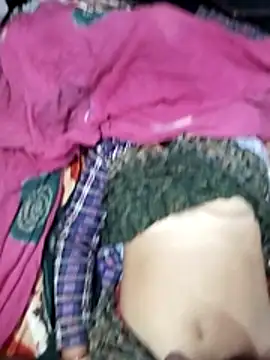 hornycouple20000 online show from February 11, 2026, 9:42 am