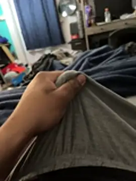 Snapshot of elpapigrande12 chatting on February 20, 2026, 6:48 am elpapigrande12 online show from February 20, 2026, 6:48 am