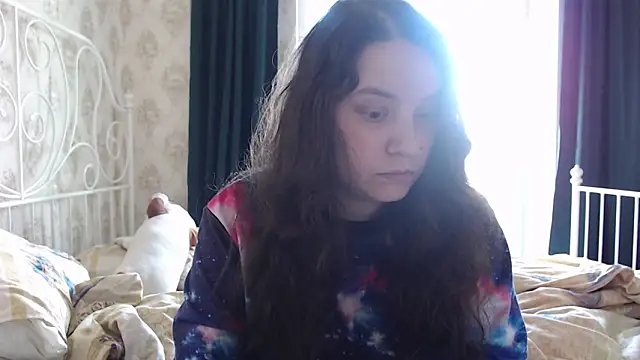 Snapshot of AmazingAllice chatting on May 16, 2026, 2:49 pm AmazingAllice online show from May 16, 2026, 2:49 pm