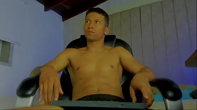 Snapshot of Liam_Mush chatting on January 11, 2026, 12:50 am Liam Mush online show from January 11, 2026, 12:50 am